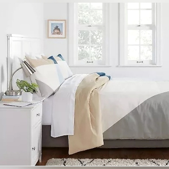 ~Super Deal~NWT~Room Essentials~FULL/QUEEN 3PC Cotton Blend Sateen Duvet Set - Picture 5 of 8